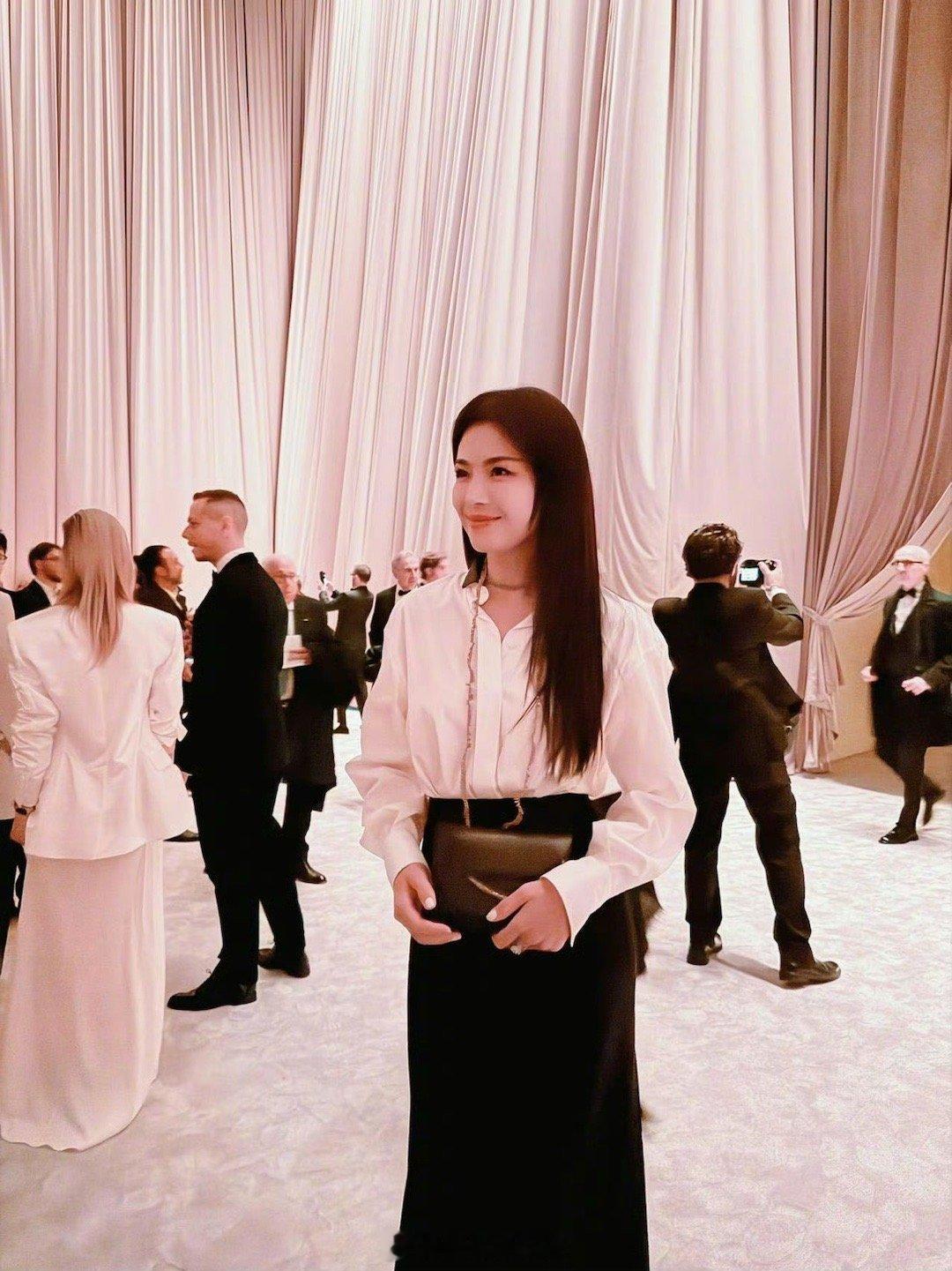 刘涛托纳多雷合作在大师镜头前“本色出演”自己，或许是最具挑战也最见功力的角色。