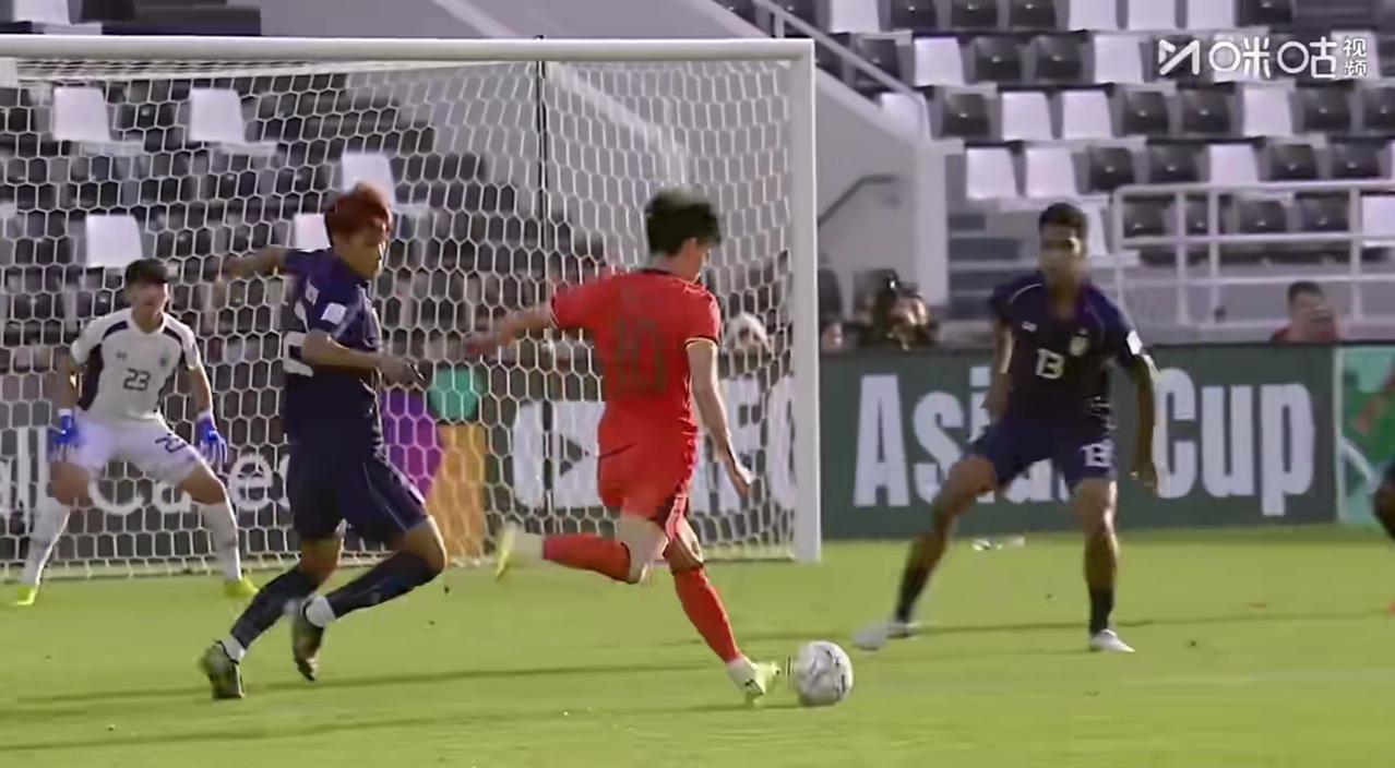 今晚u23国足对阵乌兹别克斯坦这场八强赛，到底看不看，我心大心细。不看吧，最近