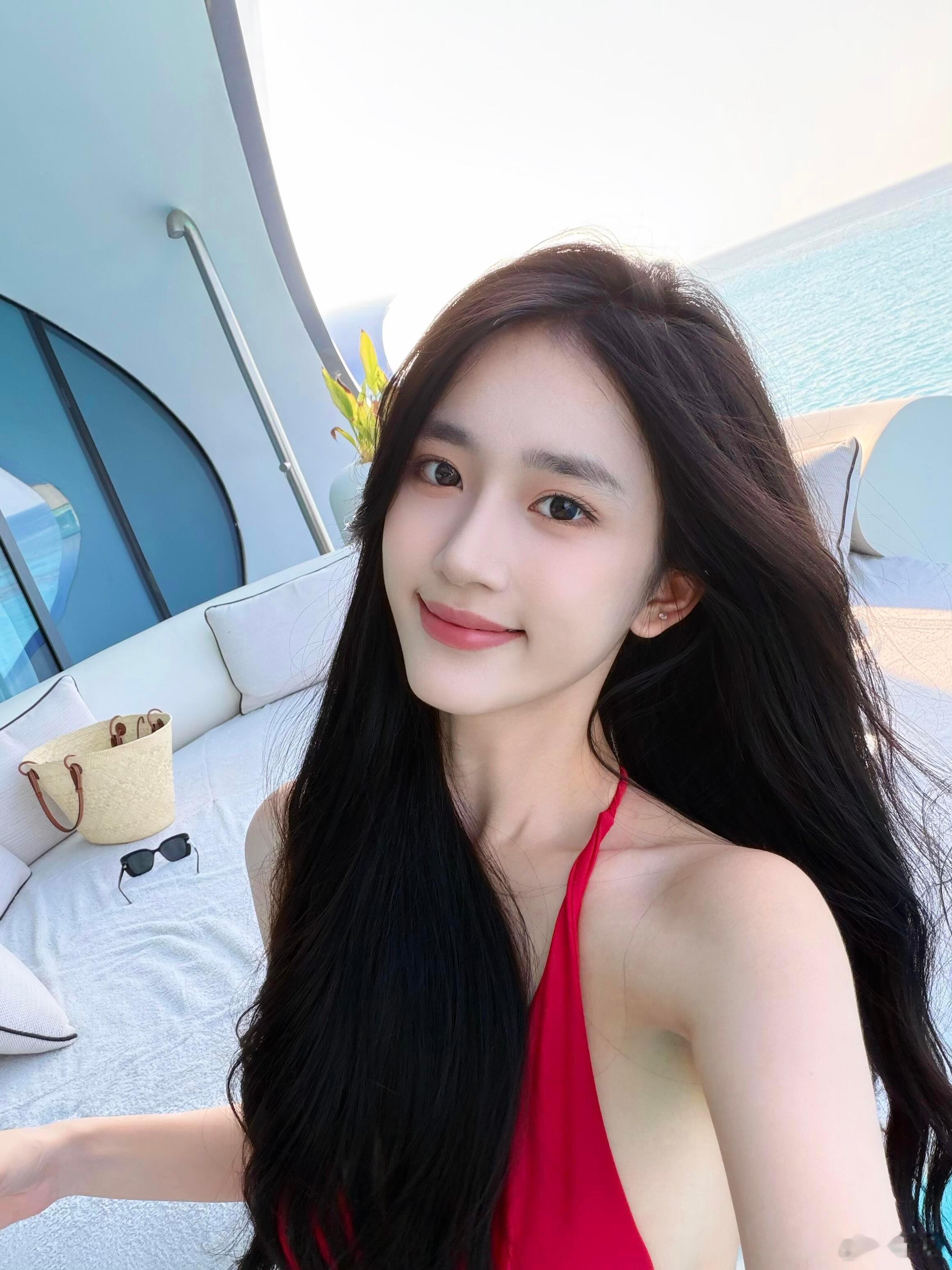 潘敏👙度假泳衣穿搭