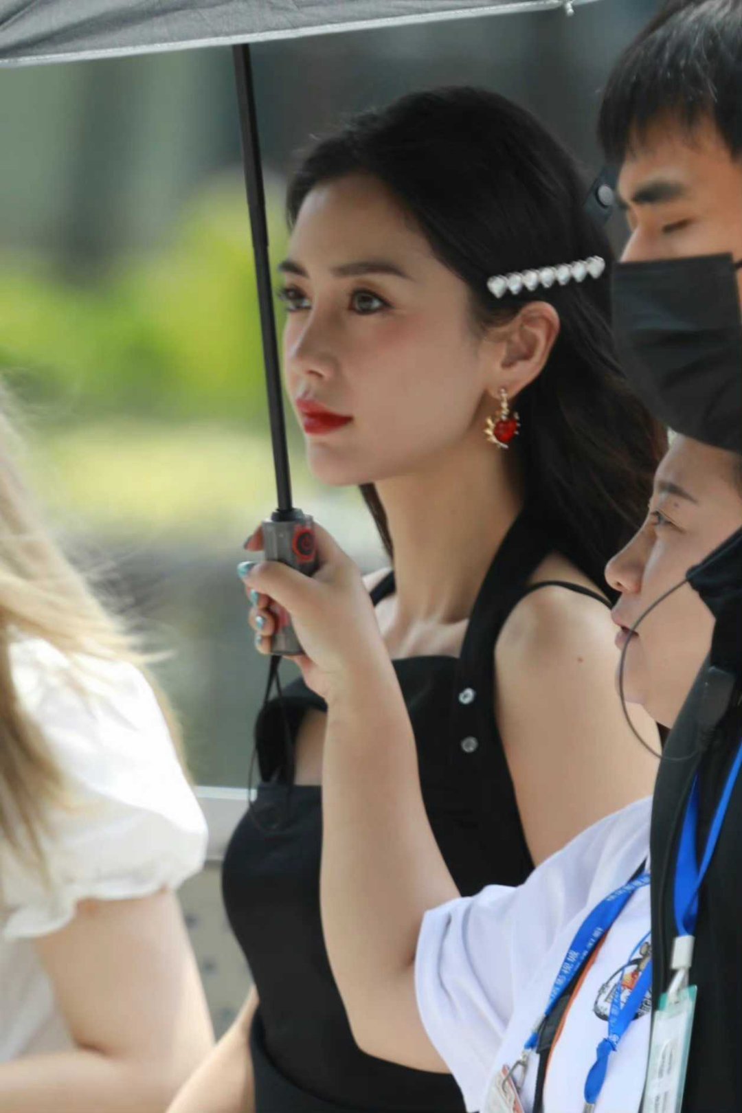 angelababyangelababy“你既是那美丽的日出，美好而又干净，