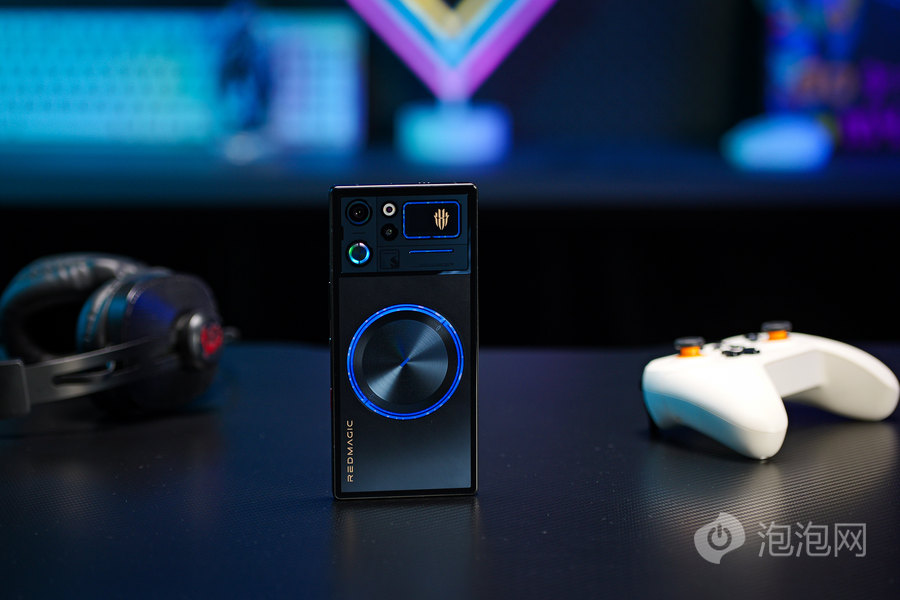 RGB水冷红魔12 Pro+评测: 性能散热双拉满, 手游旗舰新标杆