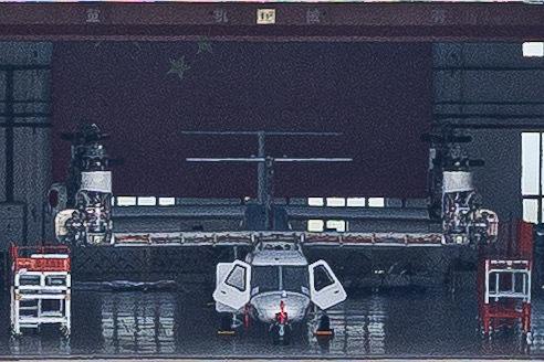 今天关于倾转旋翼飞机的消息可真多啊，而且直接采用了跟美国V-280同类型的转动形