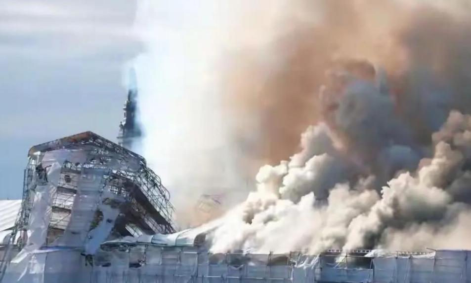 导弹直接在美军司令部爆炸！特朗普放话要全世界为美国的战争成本买单，而伊朗也在一夜