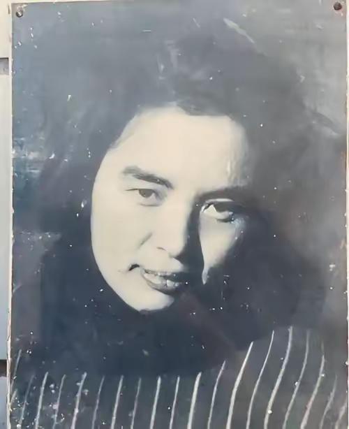 1975年，叶飞上将接到上级命令：去浙江调研。叶飞抵达杭州后，立刻向旁边接待的省