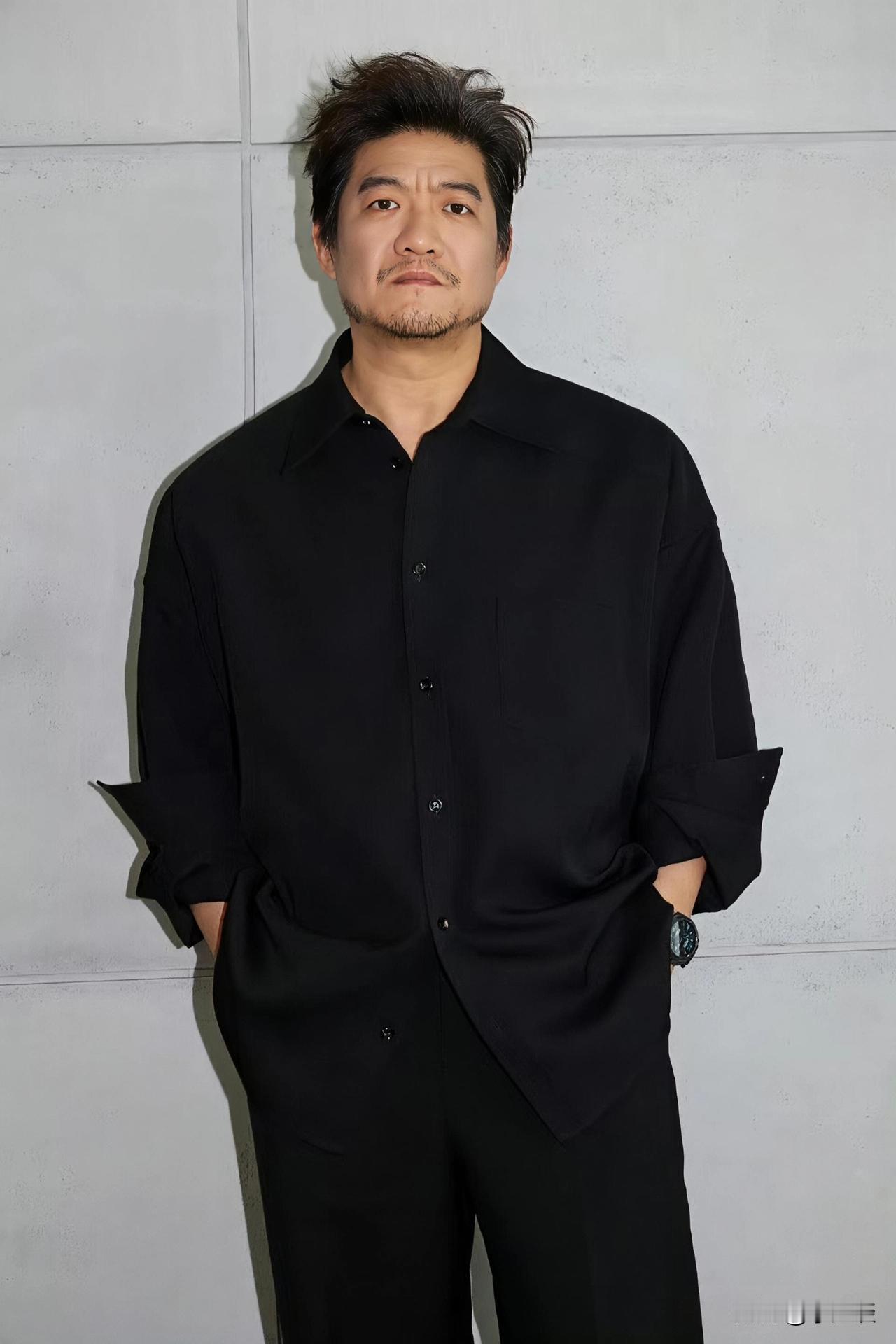 《老舅》这部剧中，我最想不通的，就是48岁的陈明昊了！想不明白他要作品有