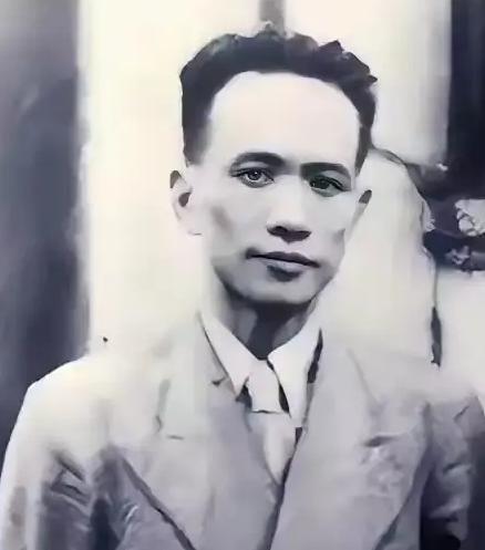 1939年，熊剑东被抓进76号，为了救出丈夫，唐逸君单独找到丁默邨，完事后，丁默