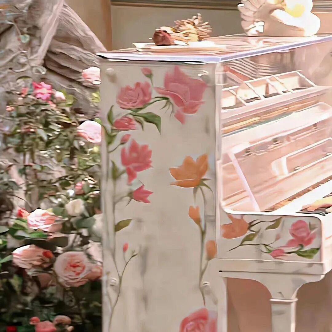 刘震云说过一段一针见血的话：“人生是一个骗局，买车买房根本不是什么首要任务