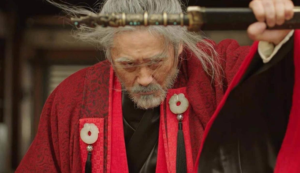 司马懿夺权后,为什么不接着称帝?嘿，老哥你问到点子上了！司马懿这老狐狸，高平陵政