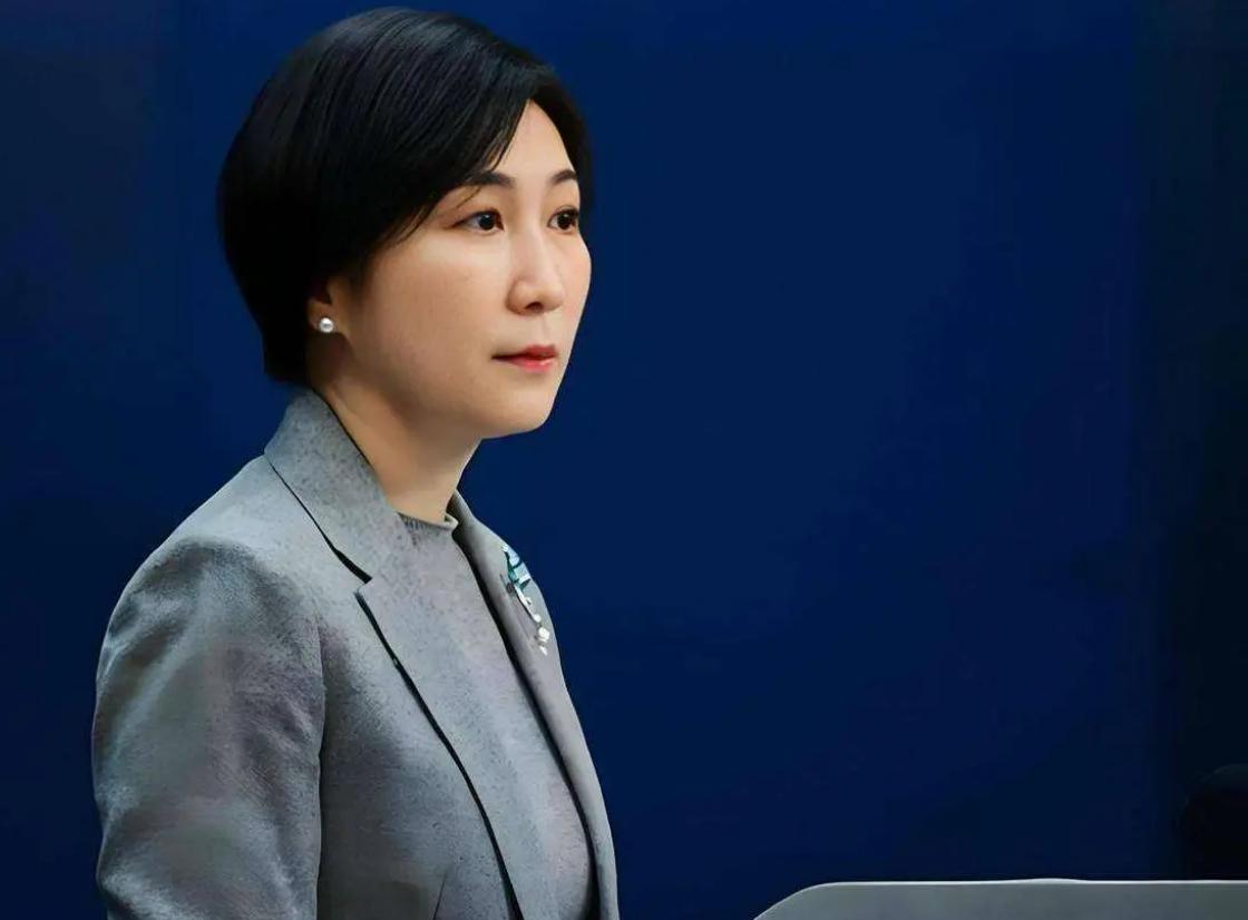 我们一招釜底抽薪，直接在法理上彻底否定菲律宾的领土主张，让马科斯彻底陷入两线被动