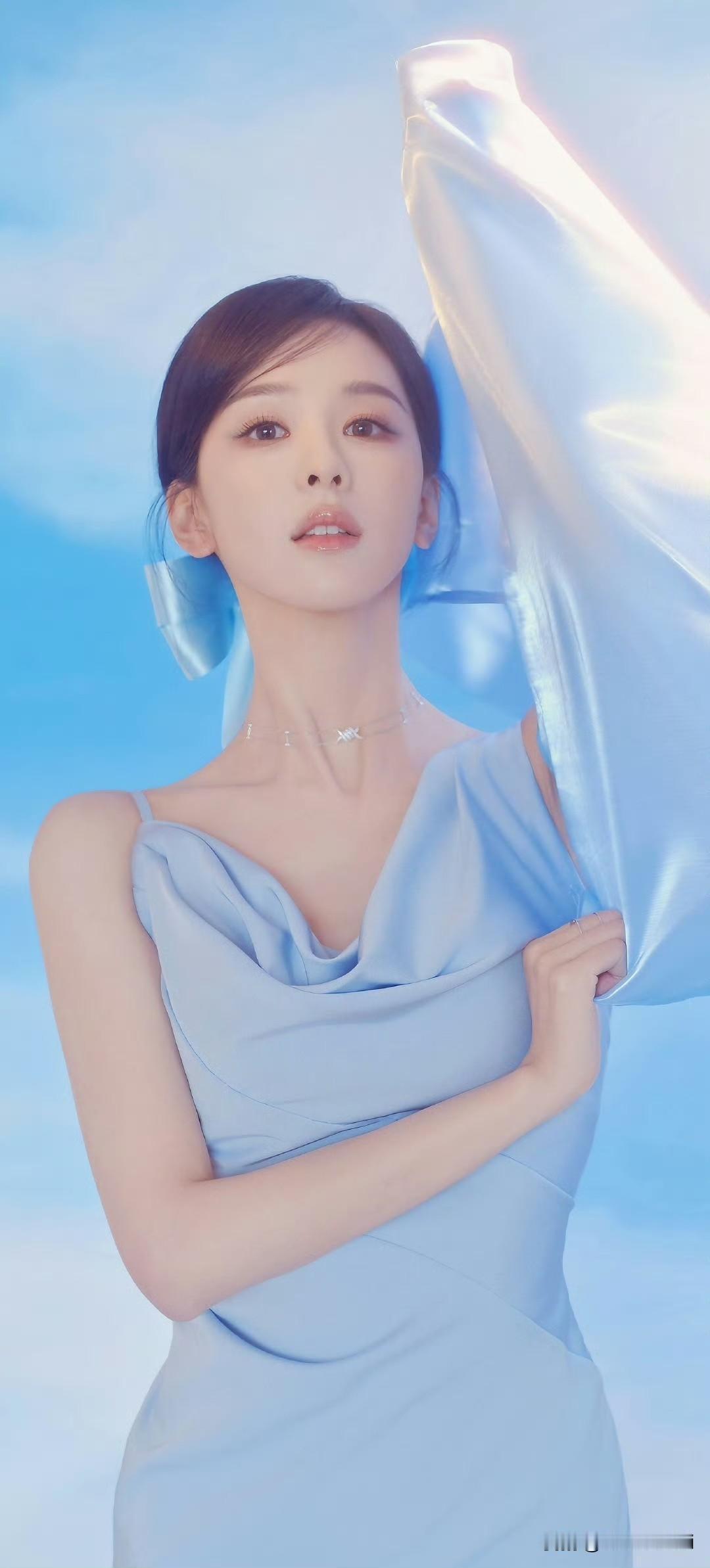 梦幻蓝调，优雅女神，轻盈飘逸，唯美瞬间