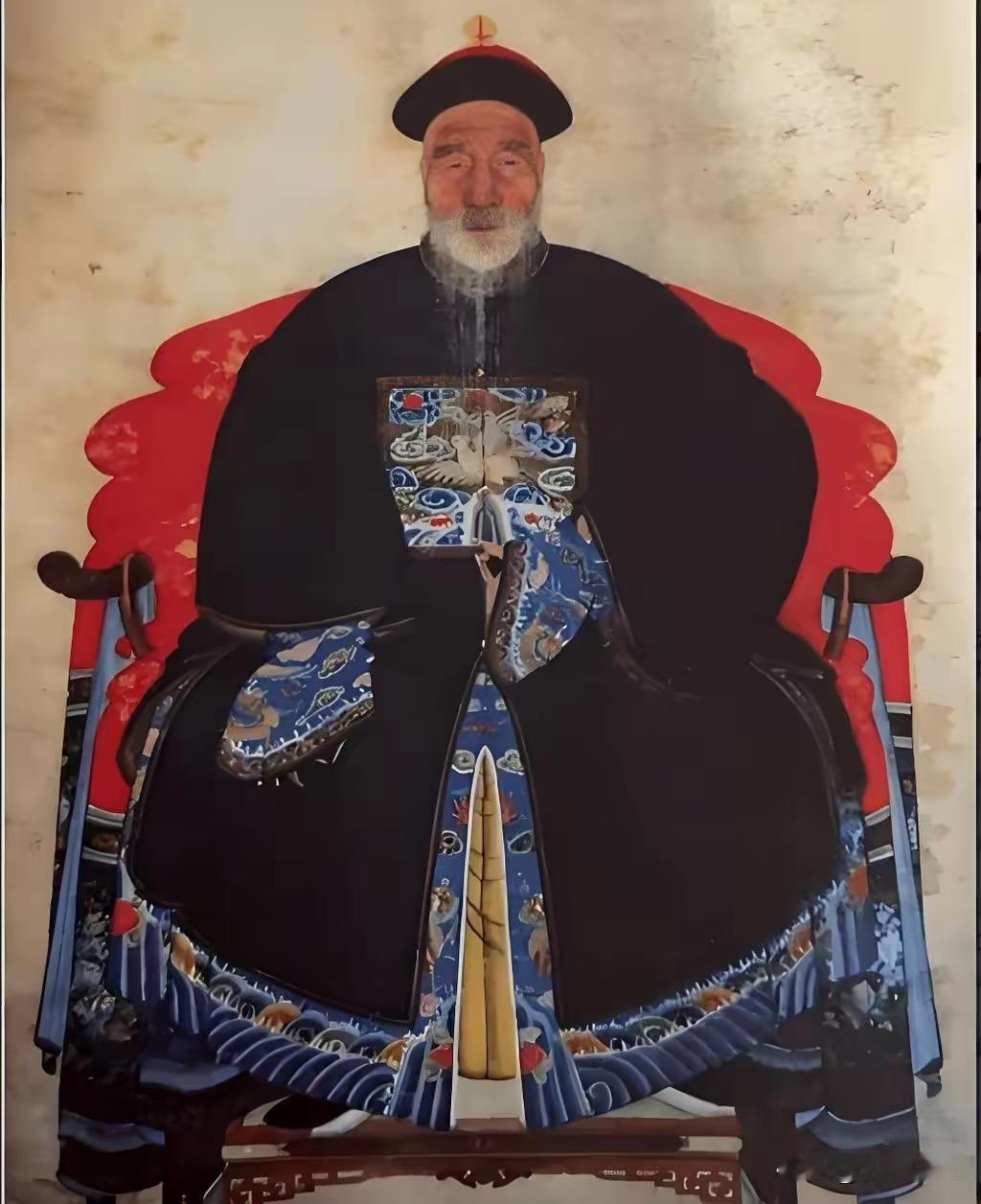 这事儿发生在乾隆年间的一次殿试上。那时候科举到了最后一关，考生们过五关斩六将，走