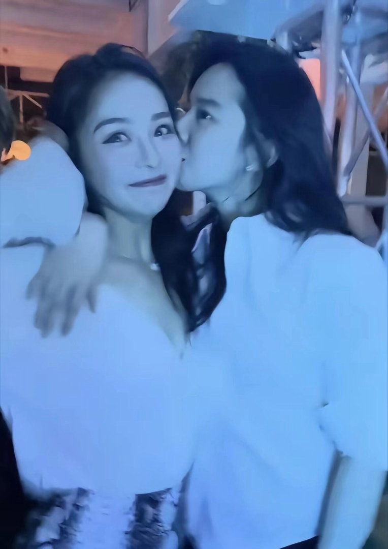 仙风道骨大美女