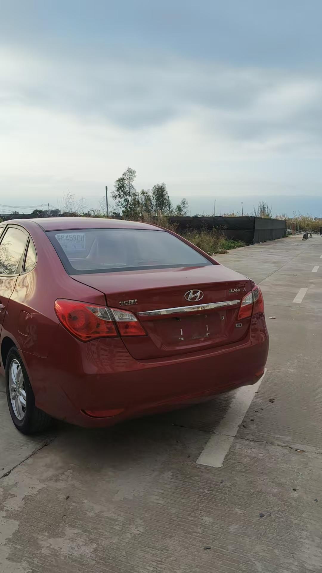 兄弟们这车怎么样？买的二手车代步的