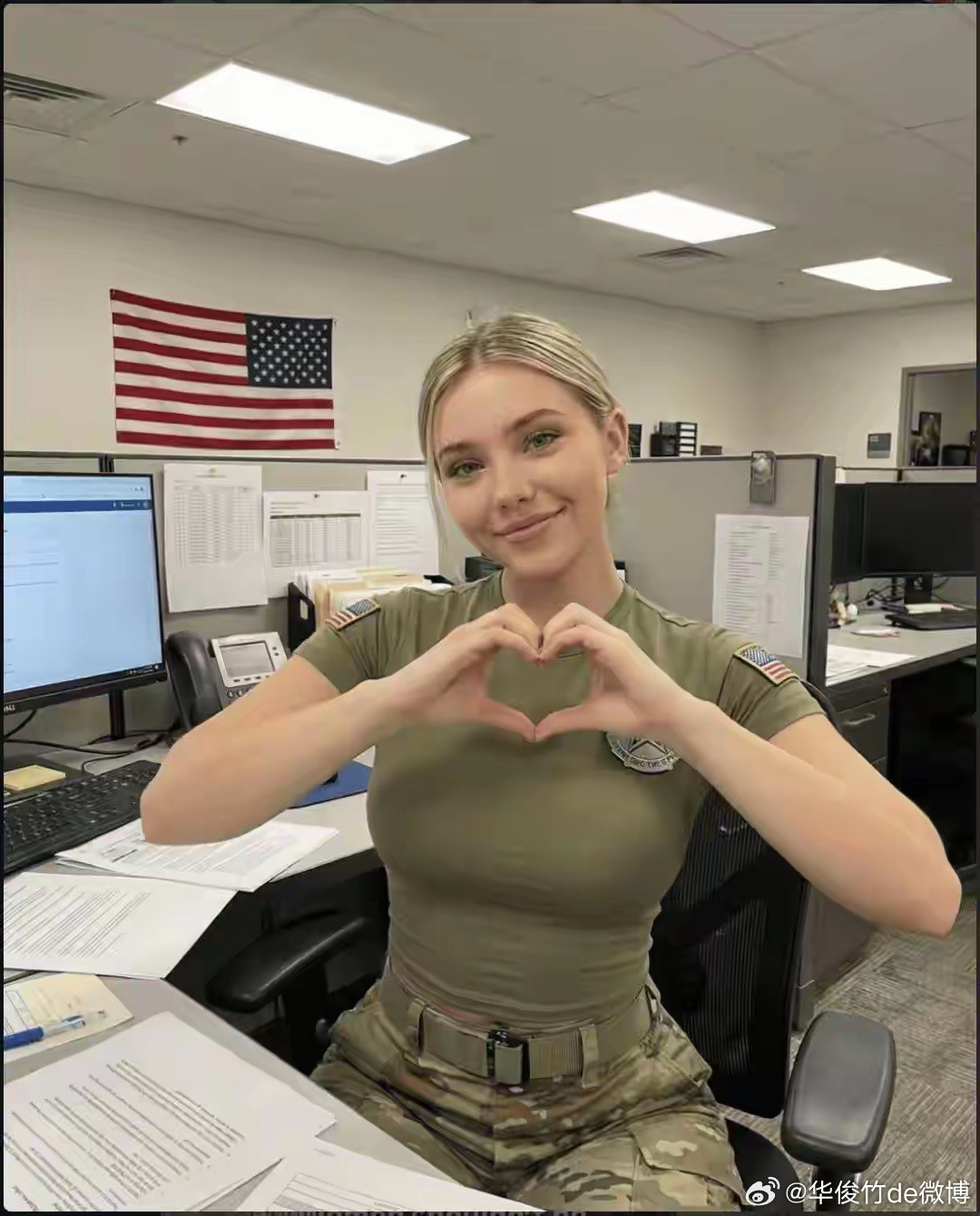 刚刚，AI“美军女神”骗穿美国，4个月吸粉100万，Meta连夜封杀。