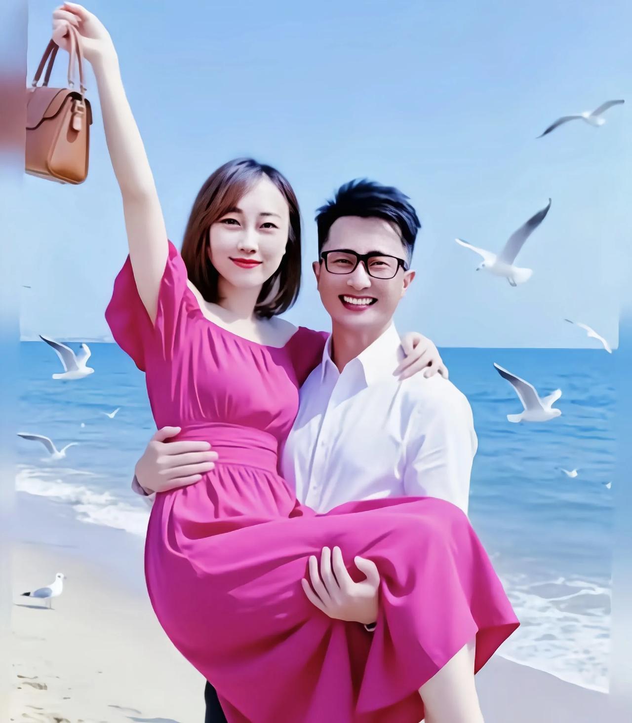 屡次错失春晚主持人的杨帆，双手抱着老婆的这张合影留念太养眼了刷到杨帆抱着妻子的