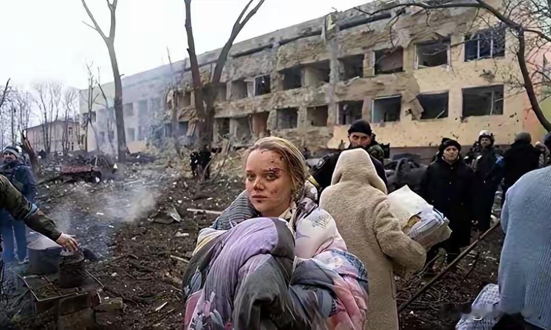 再打下去可能灭国，四年前乌克兰还有4300多万人，如今还有多少？2022年