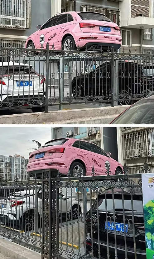 这家人真有办法，一个车位停两辆车