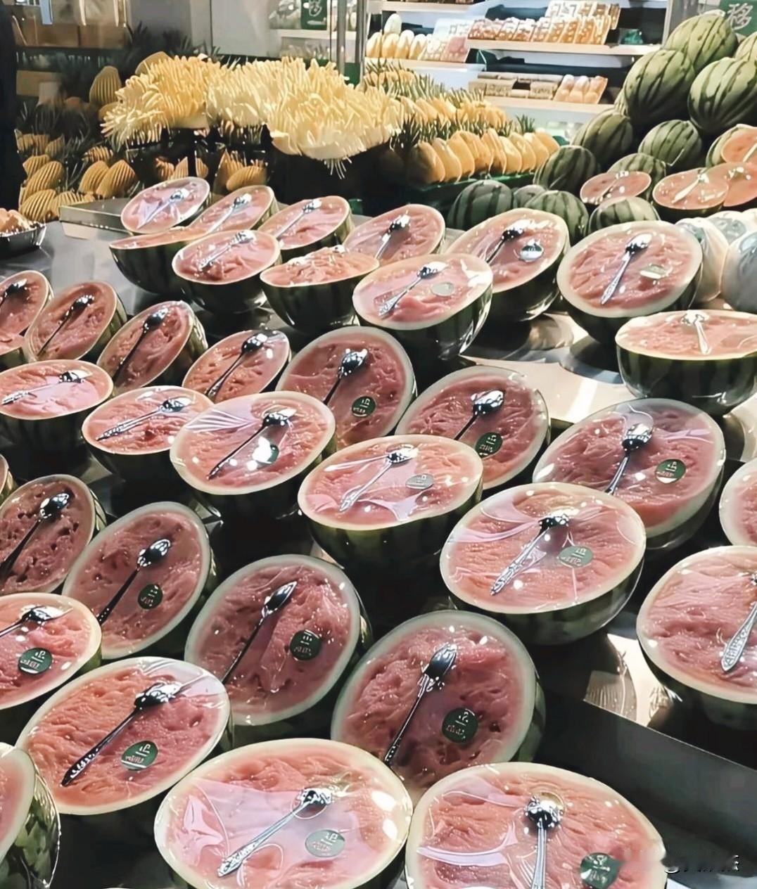 实话实说，你愿意买切开的西瓜吗？