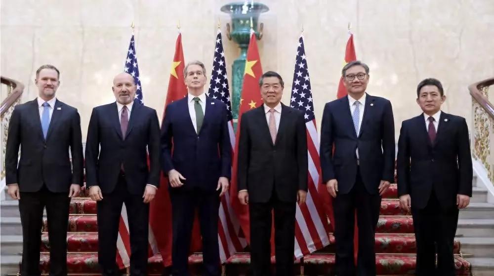 中美伦敦会谈第二天美方想用取消所有制裁换取中方全面解禁稀土管控是会谈的焦点据