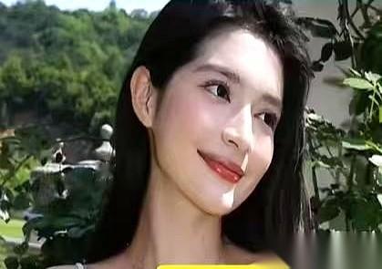 新疆男篮的阿不都沙拉木，最近因为私生活成了不少球迷嘴里的“头号情敌”。他的女友