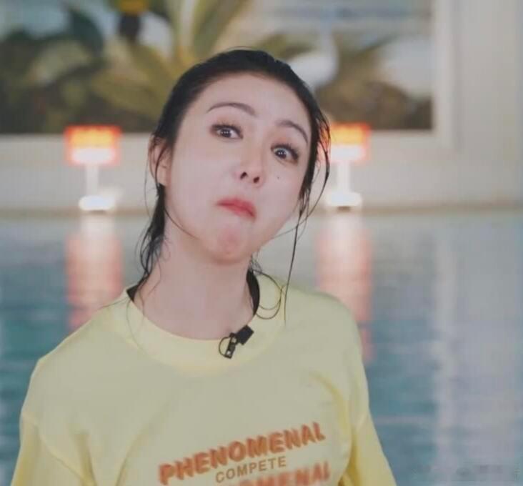 薛凯琪三年还没玩明白跑男游戏别人在跑男卷策略卷体能，她在卷一种很新的东西——综
