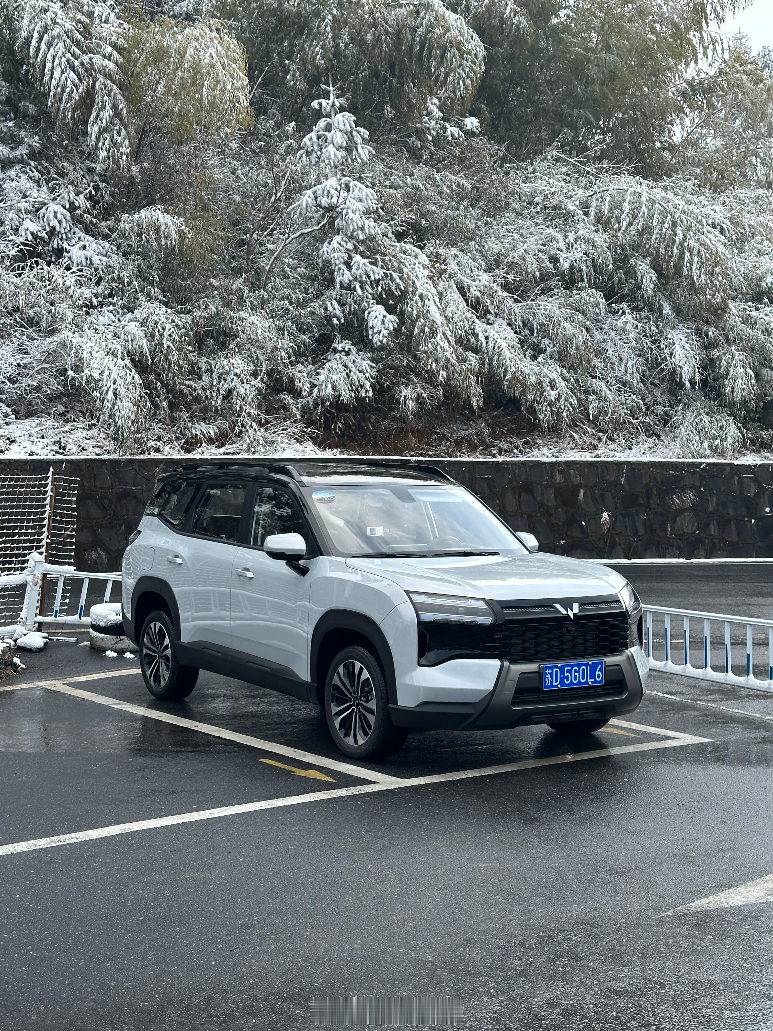 刚试完星光560，挺喜欢的葱爆新车首先是价格，现在有首发权益价：5.98-9.