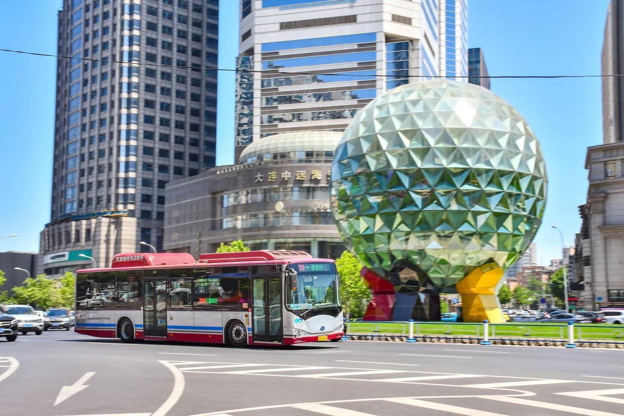 风雨十余载，感谢陪伴滨城；作为早期的纯电动公交车，你已经很优秀了城市公交大连