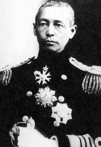 1951年，93岁高龄的前清朝海军总司令萨镇冰在得知志愿军成功击退美军并进攻韩国