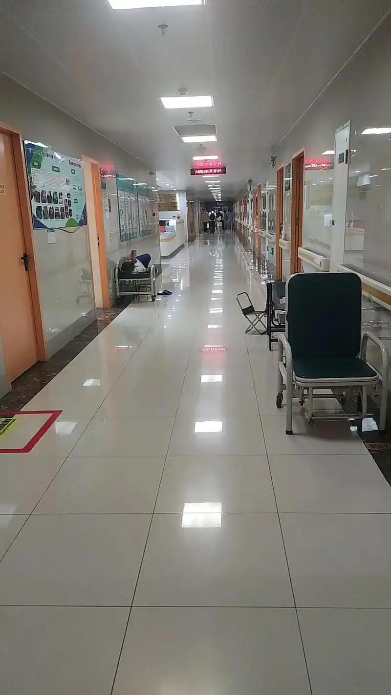 中国真正能救命的医院，总共有4家：第一家是北京的协和医院，它号称是疑难杂症的终结