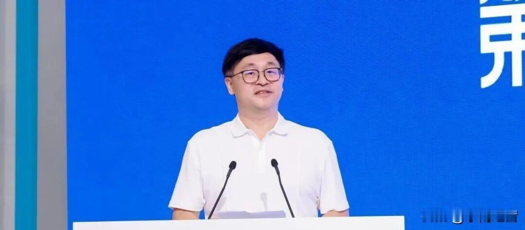 浙大教授、上市公司董事长郁发新被留置，身家数十亿，这事儿确实挺让人唏嘘的。