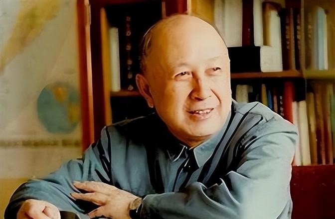 1956年，钱学森分到了一辆蓝色轿车，全北京只有2辆，可聂帅得知后却勃然大怒：＂