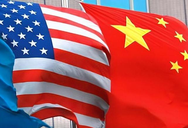 千万别低估美国。遏制中国，美国几乎步步算准；可始终拦不住中国崛起，根子在于中国的