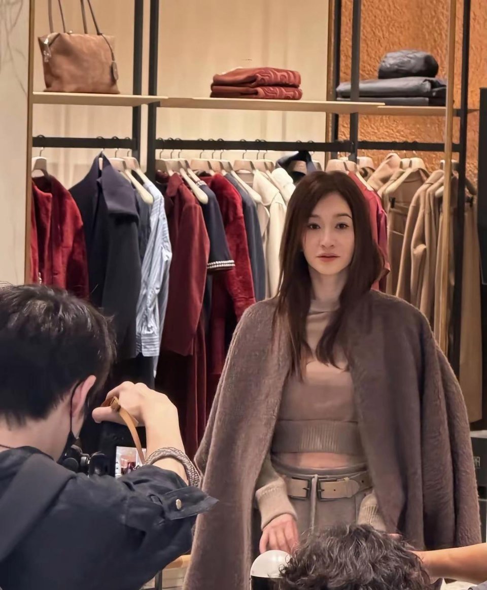 沈阳万象城李小冉太美了吧​