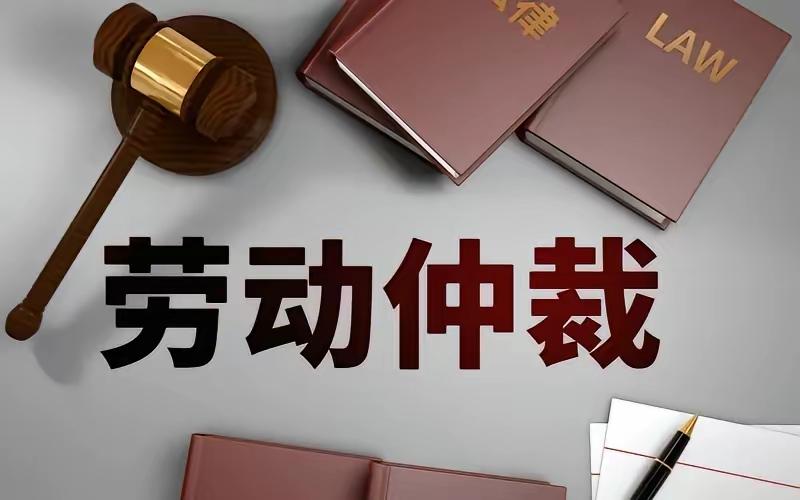 深圳员工上班好几年公司不缴纳社保，上班的时候又不敢反映和投诉，只能忍气吞声，到离