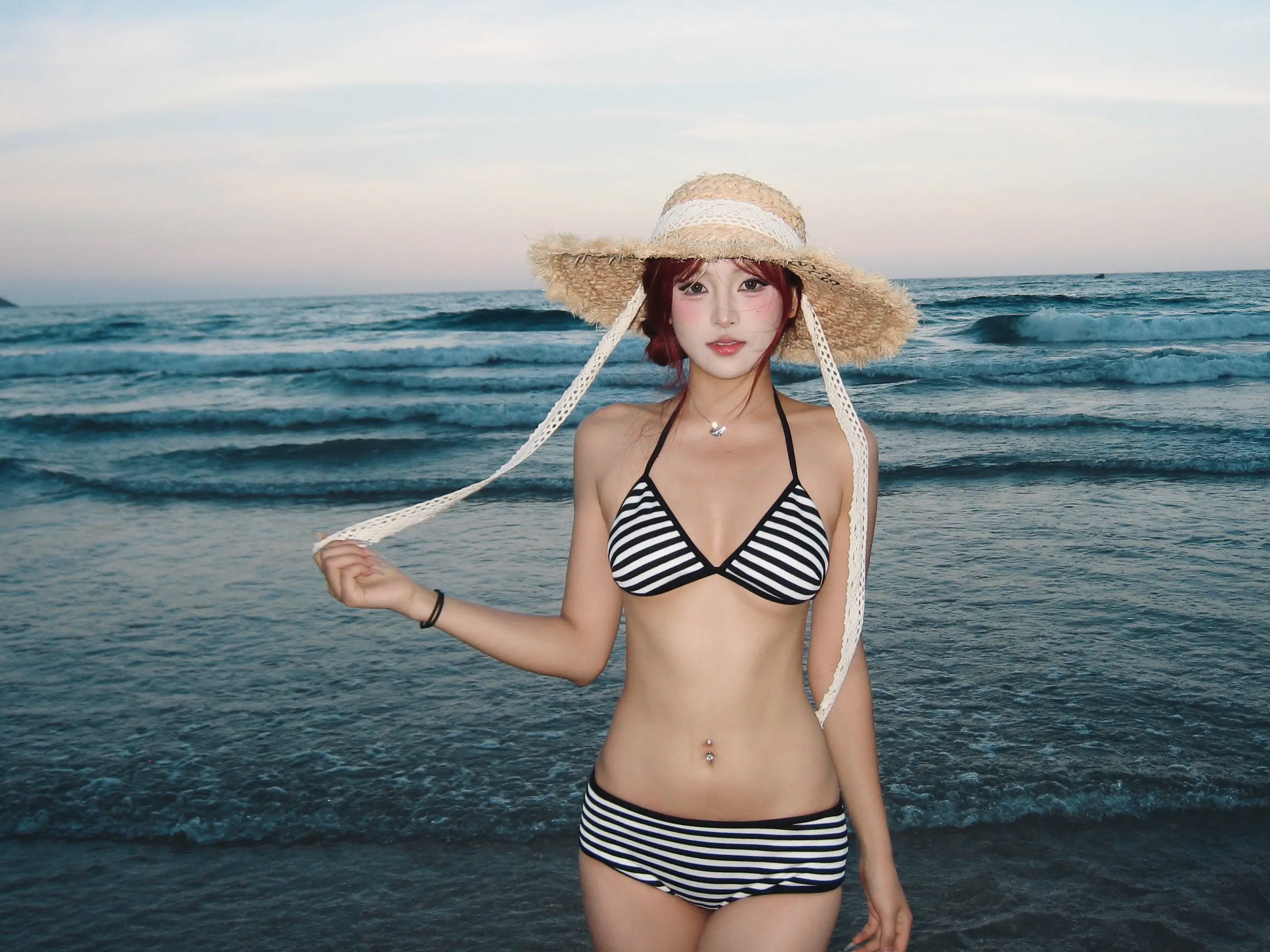海边穿搭无任何引导
