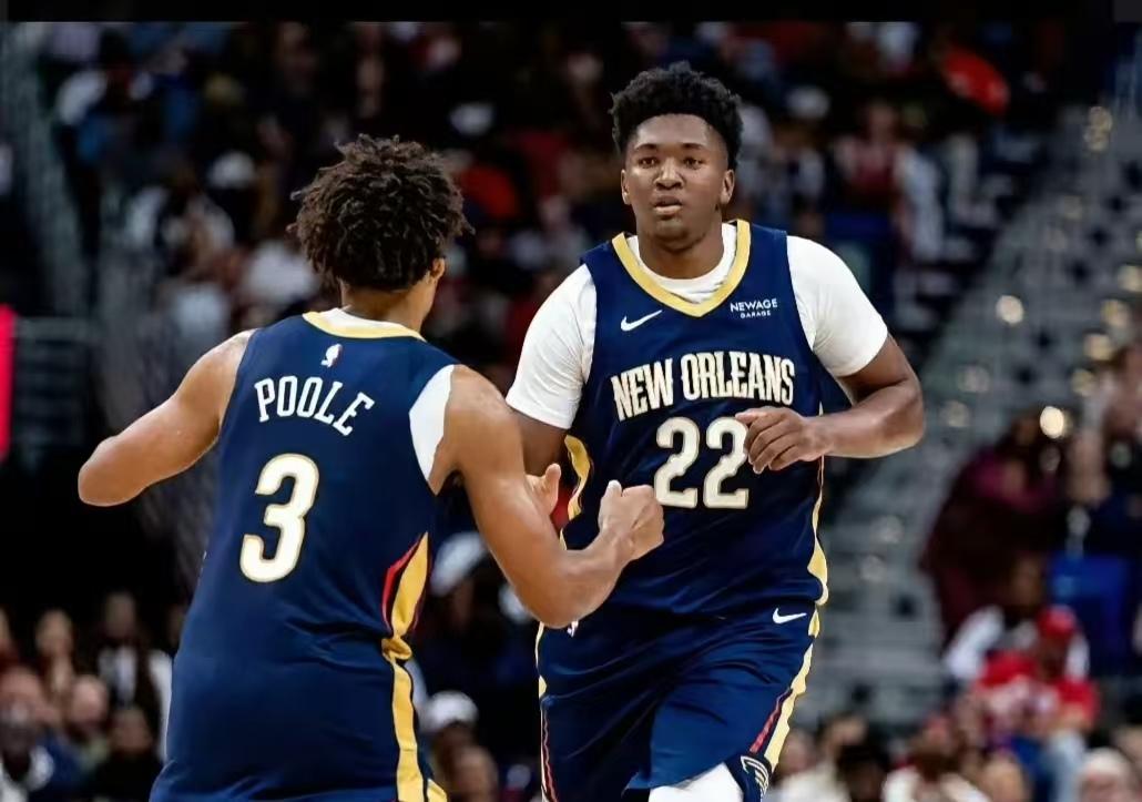 约基奇准四双，鹈鹕新秀爆发。掘金战鹈鹕；胖虎复出，戈登缺阵，掘金让了一个右臂，