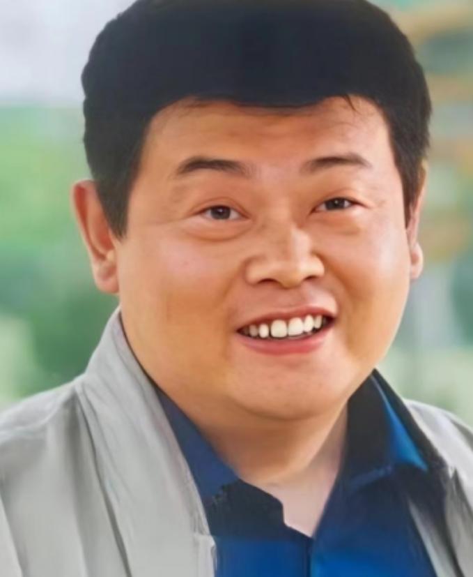 演员傅彪患上癌症，冯小刚掏出了200万给对方，张国立也给了40万，而葛优一毛钱都