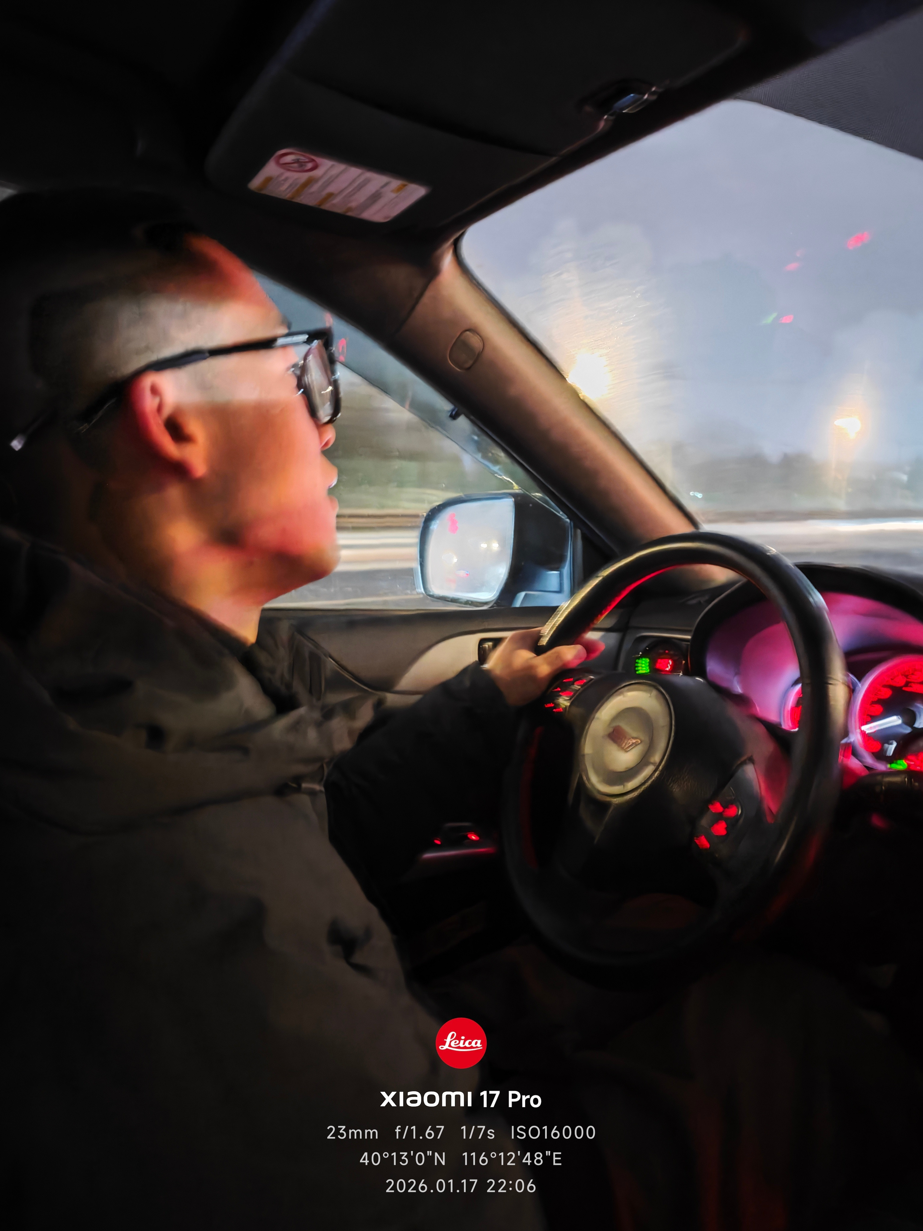 下的好大还好开的是斯巴鲁北京一天两波雪北京