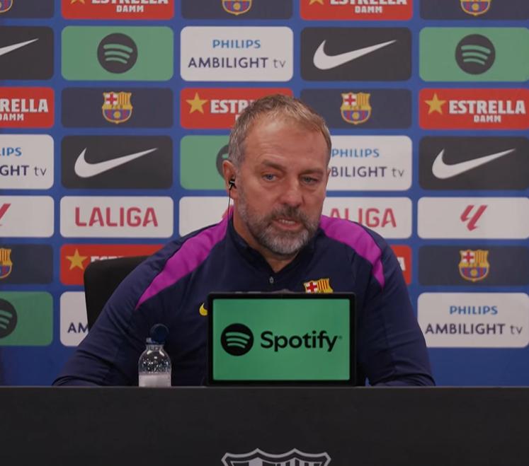 问：您认为这支球队还缺少什么，才能让我们看到您希望看到的球队面貌？弗里克：正如