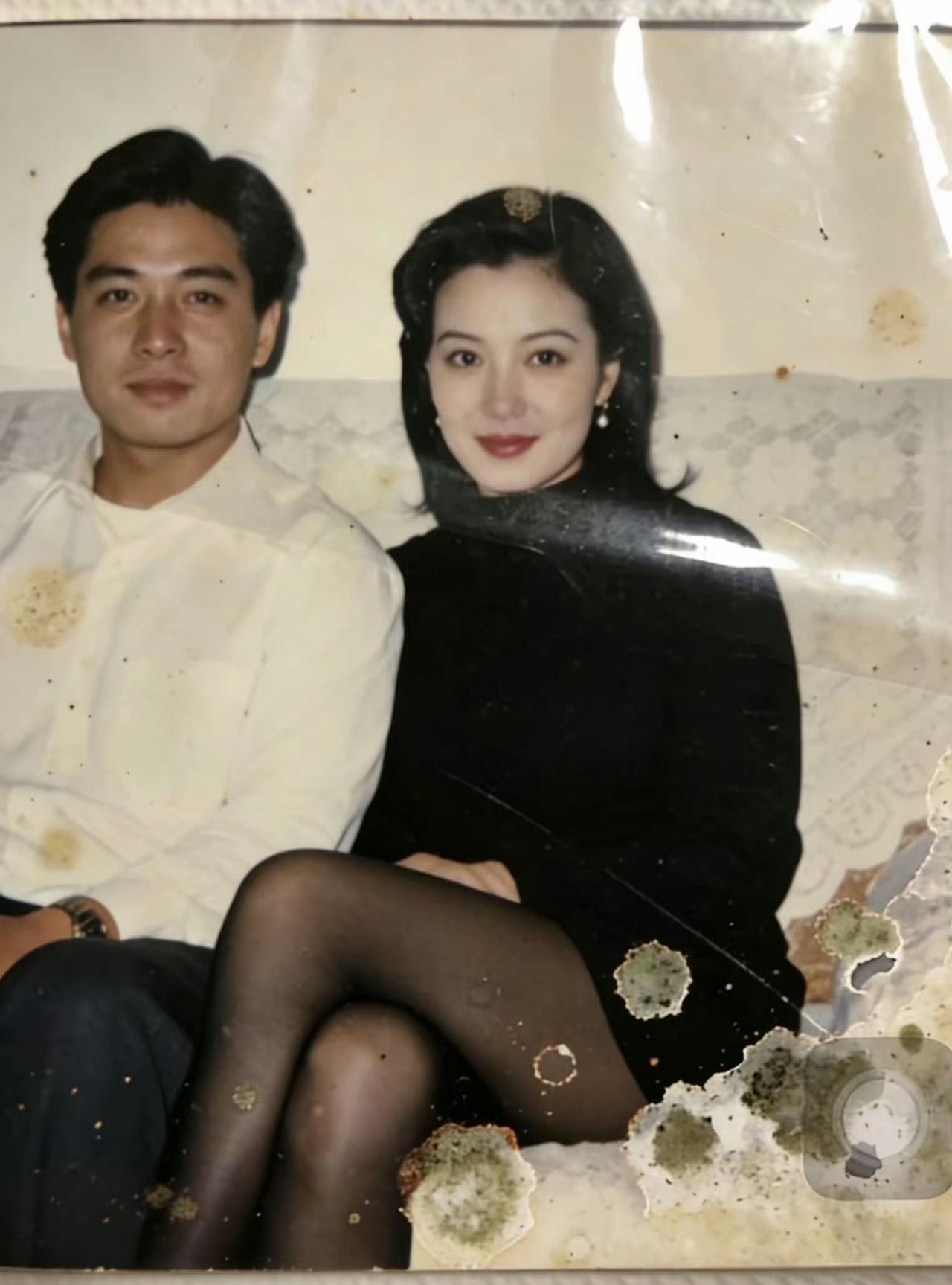 90年代，武汉的一对年轻夫妻