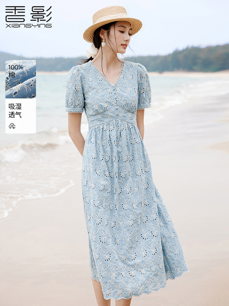 香影镂空v领蓝色连衣裙女海边裙子