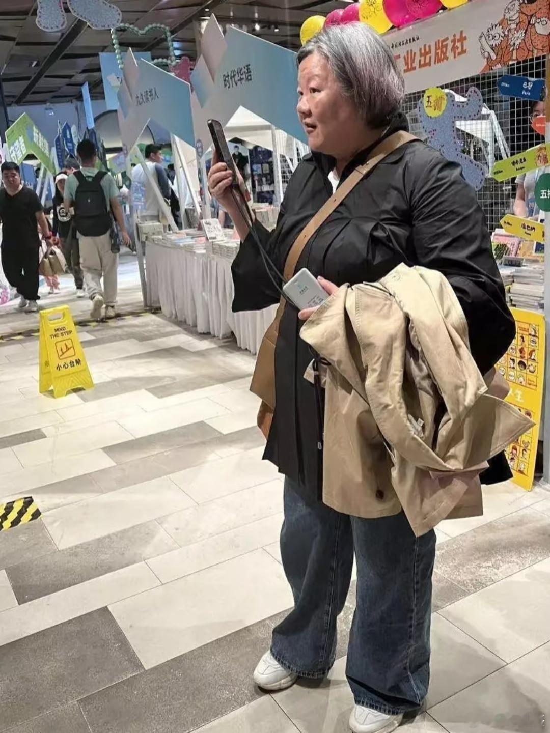 有多少人还记得她？！​​​