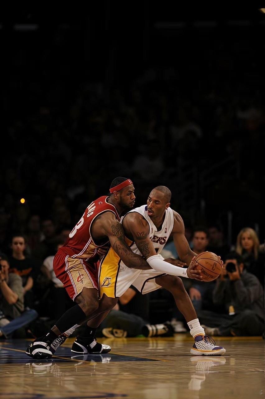 科比的历史地位永远大于詹姆斯！有人也有人球员说不能“唯冠论”，我笑了，竞技运动不