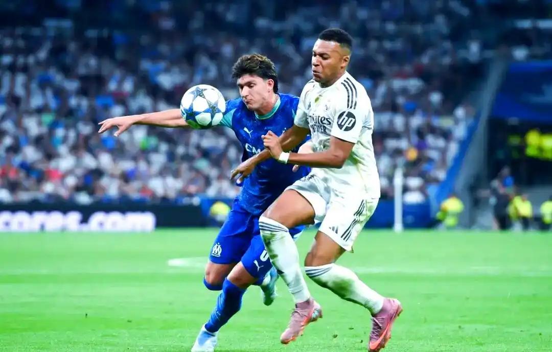 姆巴佩受伤，皇马可以连赢曼城和马竞，一复出队伍立马三场不胜，又变回到之前的踢法