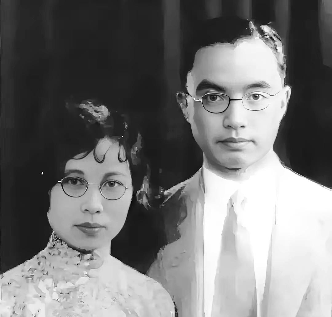 1929年，朱自清刚丧妻，对陈竹隐一见钟情，她却怕当后妈躲着他。他连写71封