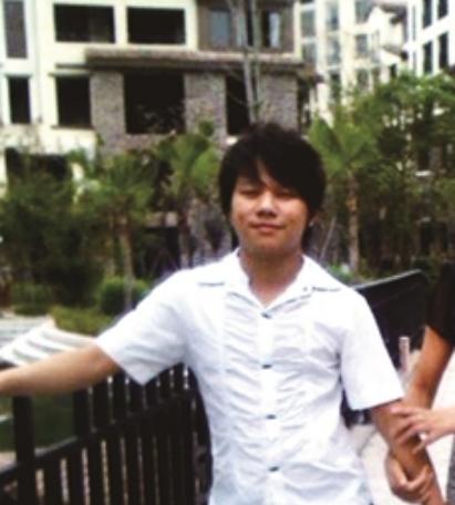 2014年，四川18岁的刘大慰因网购24支仿真枪被判处无期徒刑。法庭上，他情绪失