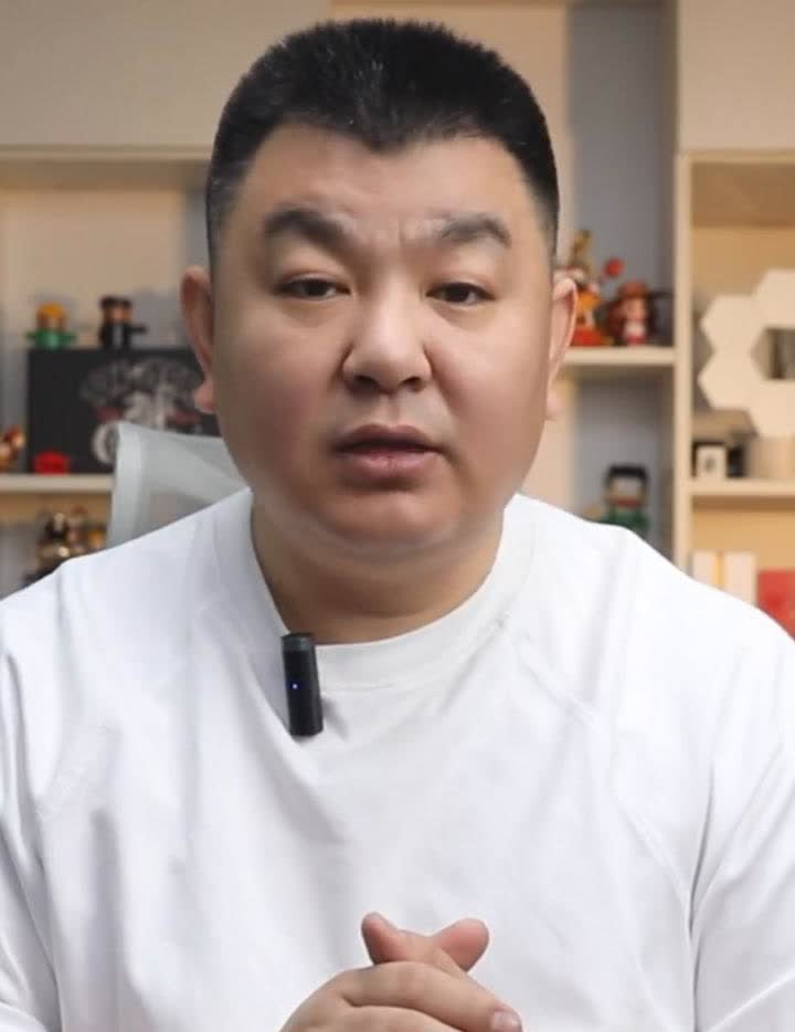荣耀手机必学的四大黑科技功能。荣耀Magic7的四大黑科技功能，不会用这部手