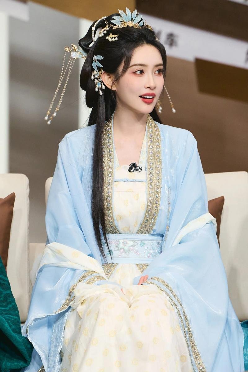 孟子义沈妙造型路透孟子义孟子义孟子义