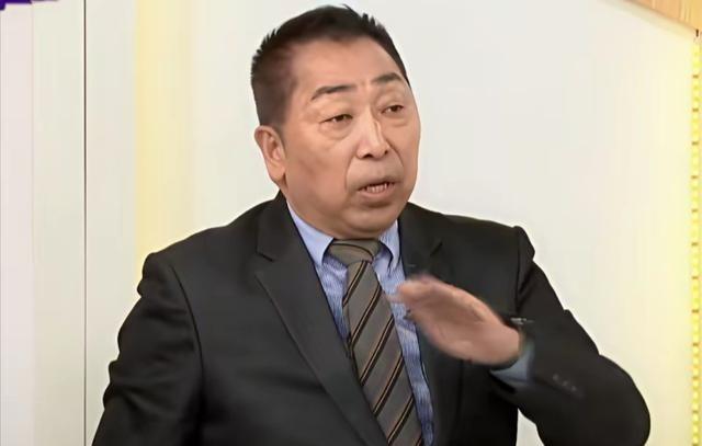 台湾名嘴唐湘龙曾说：中国和美国基本上是地球的两面，直线距离约一万四千公里。现在如