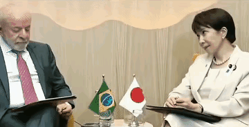 佩服巴西总统卢拉，全程不正眼瞧一下。看看高市早苗的委屈表情。这次G7峰会